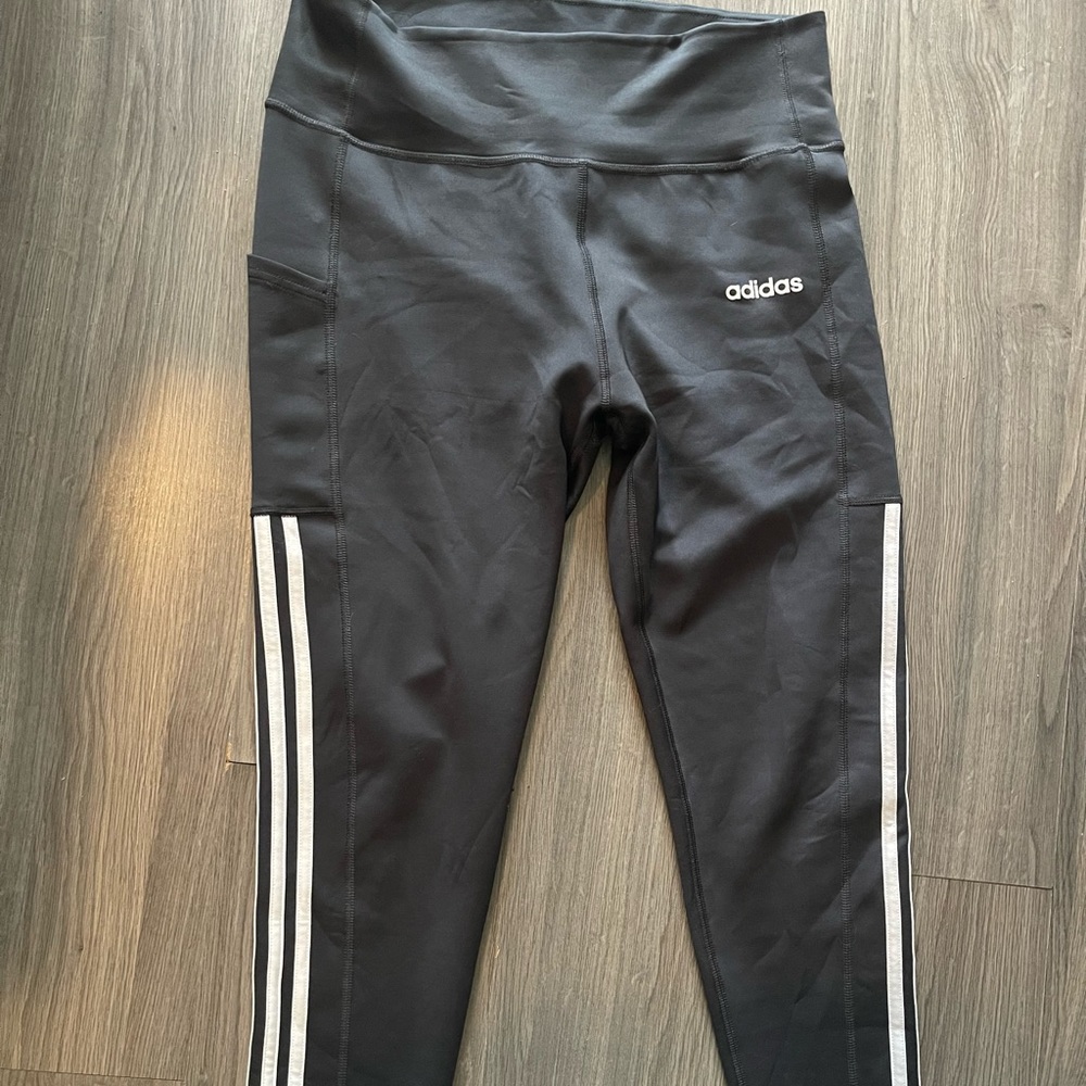 Adidas leggings, size large. Like new!
